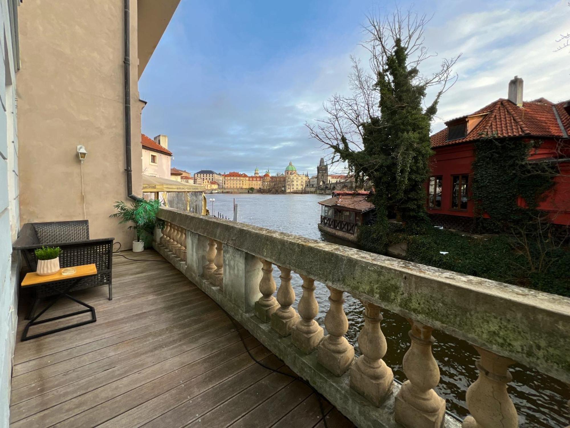 Residence Charles Bridge Praga Exterior foto